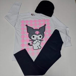 Remera m/l Kuromi blanca calaveras