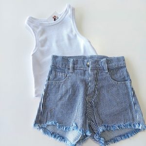 Short Jean Rayas azul
