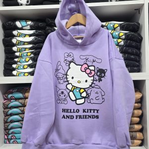Buzo Kitty y amigos lila frisa
