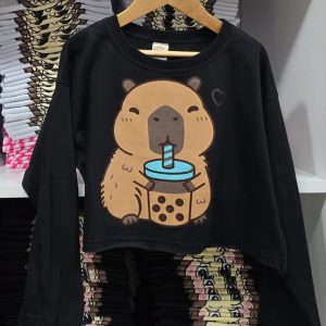 Remera Crop Top m/l Capybara Refresco Negra