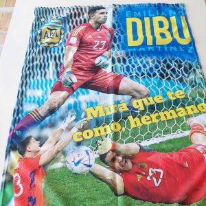 Toallón Dibu Martinez