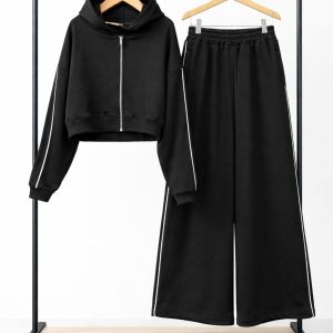 Conjunto Pantalón y camperita frisa